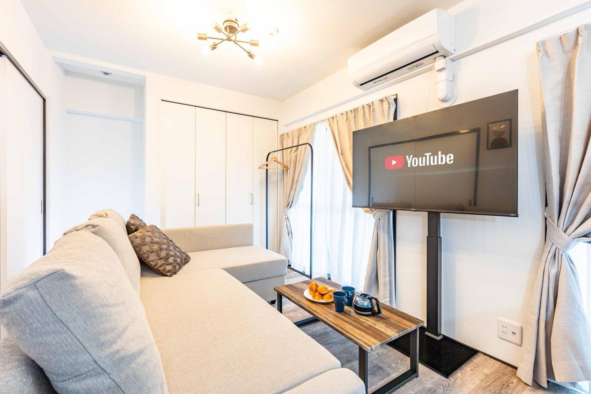 Apartment River Side Namba 301